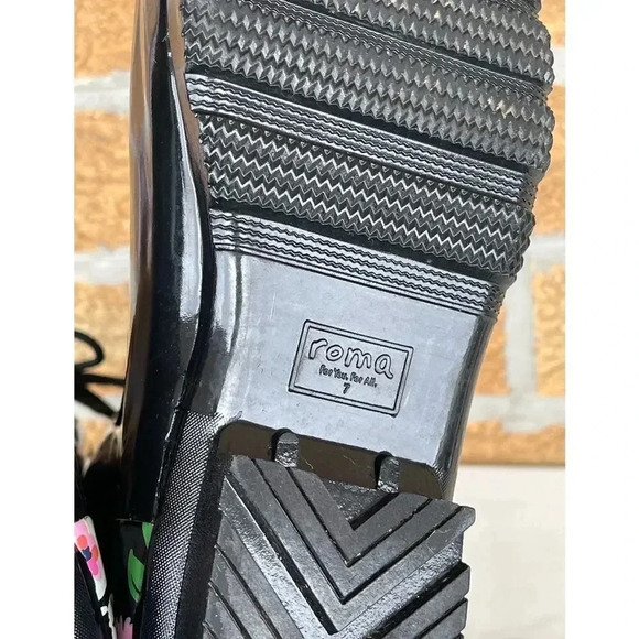 Sadie Robertson Roma tall floral lace boots 7 - Picture 6 of 10